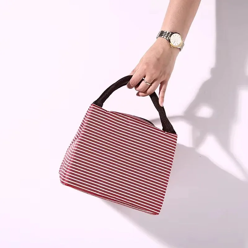 Description Picture 3 of item1-6PCS Striped Picnic Bag Insulation Bag Cold And Fresh Food Storage Bag Oxford Cloth Handbag Portable Lunch Box Bag Ice Pack