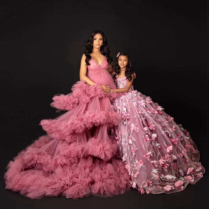 

Puffy Mesh Mother And Daughter Prom Dress Pretty 3D Flowers A Line Mommy And Kids Formal Party Gowns Ruffles Tulle Girls Dress