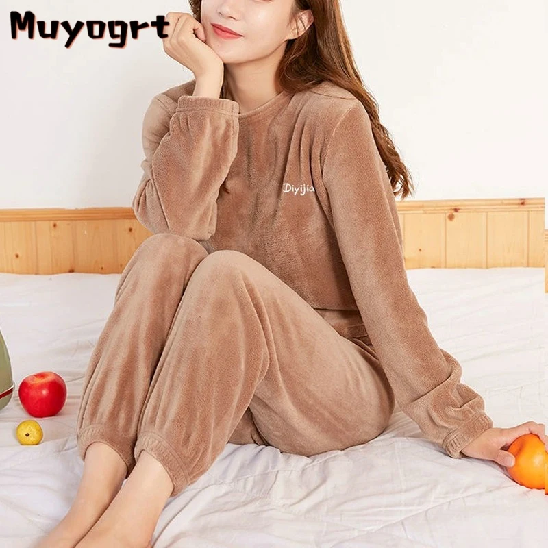 

Thickened Women Pyjamas Set Warm And Comfortable Pajamas For Women Winter Long Sleeved Velvet Homewear Set Thick 500g