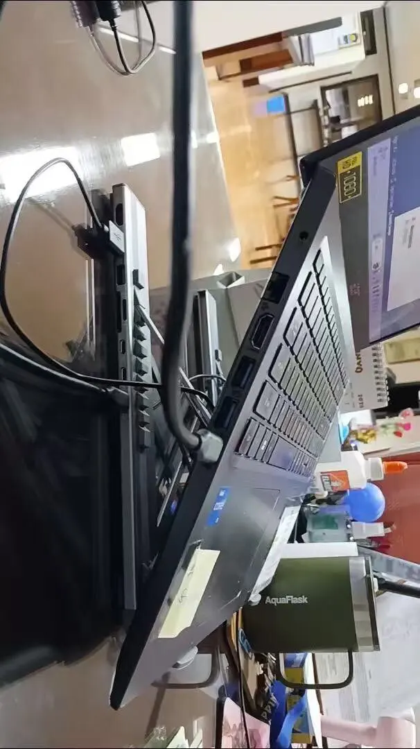 8-in-1 Aluminum Laptop Stand & USB-C Docking Station photo review