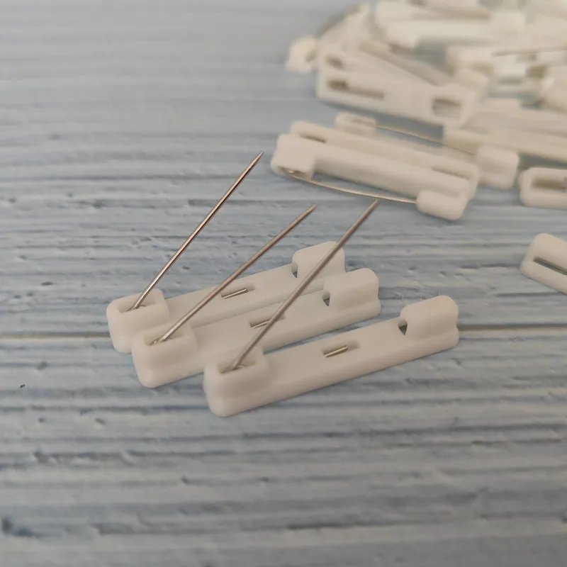 200pcs DIY 웨딩 브로치 만들기 ID 배지 홀더 교체 액세서리에 대 한 흰색 플라스틱 안전 브로치 핀 바