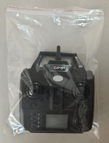 Télécommande pour bateau RC pêche V020 - Portée 500m LCD