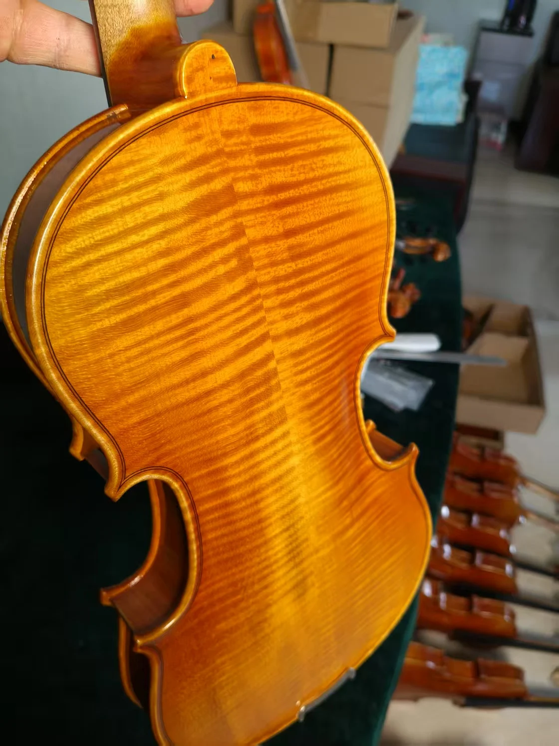Antonio Stradivarius Handmade Violin 4/4 Italian retro Oil varnish Maple Violin professional Musical Instruments with case