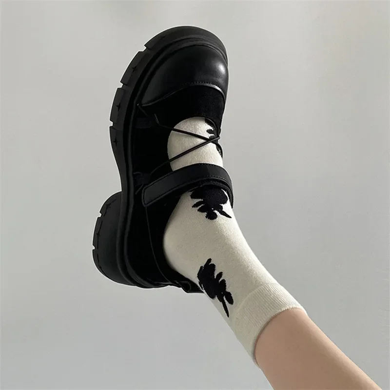 Chaussures Vintage Mary Jane Spring Step Style Hula Hoop - Pointure 39 US 8.5, Cuir, Talon Haut