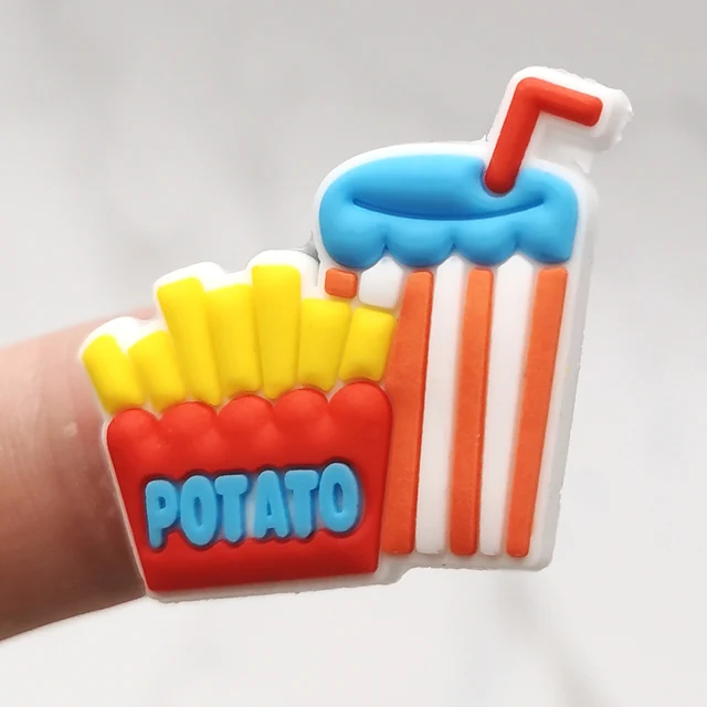 Novelty 1pcs Smiley Rainbow PVC Shoe Charms Sandal Accessories Garden Shoe Buckle Decoration For Kids Party X-mas Gift Croc Jibz D