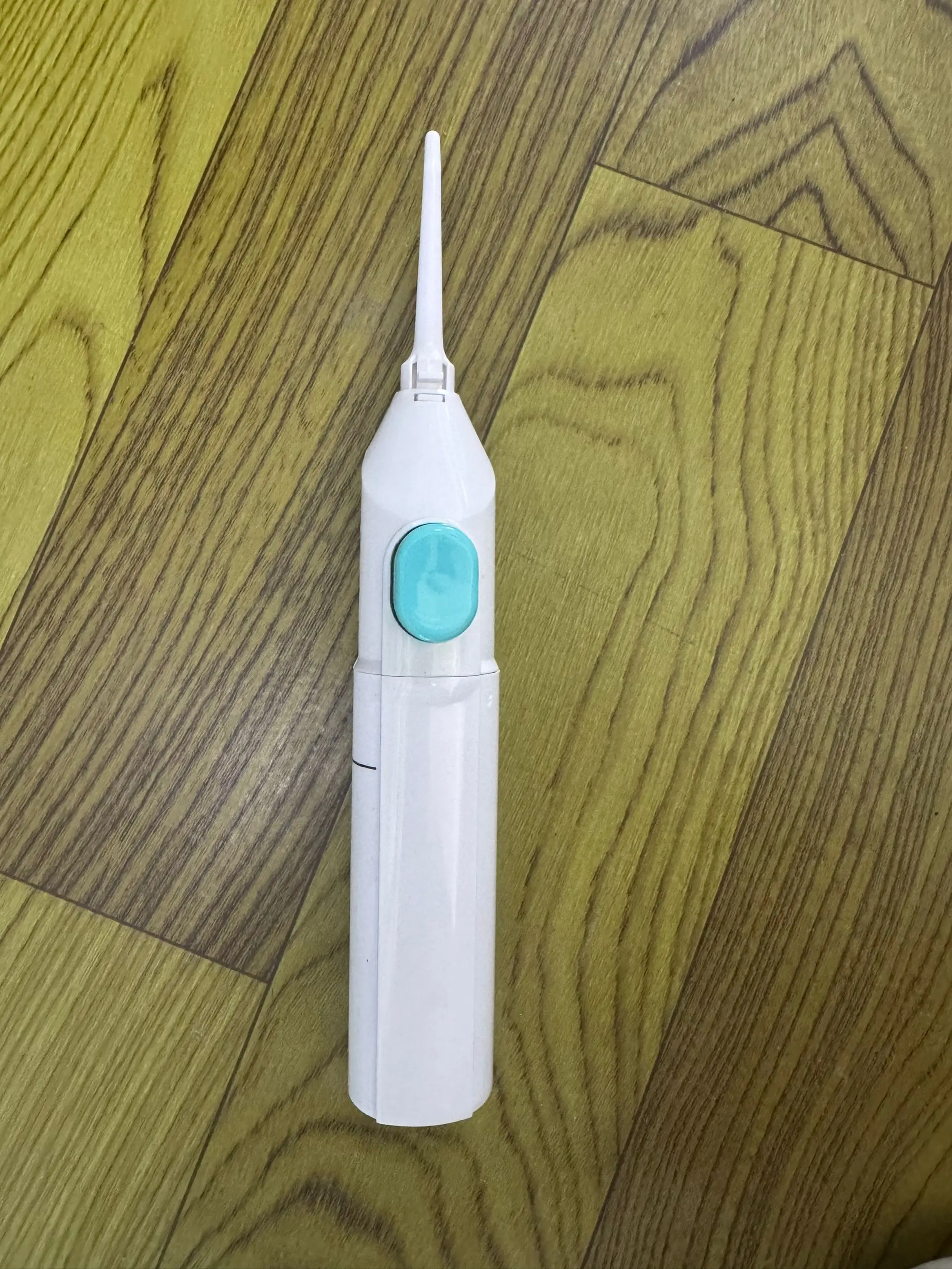 Portable High Pressure Oral Irrigator Teeth Clean Water Dental Floss Household Manual High Pressure Water Jet