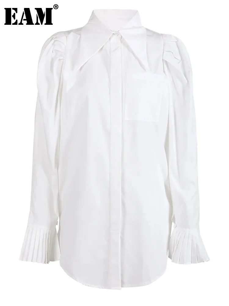 

[EAM] Women White Cuff Pleated Big Size Long Blouse New Lapel Long Sleeve Loose Fit Shirt Fashion Spring Autumn 2024 1DF497701