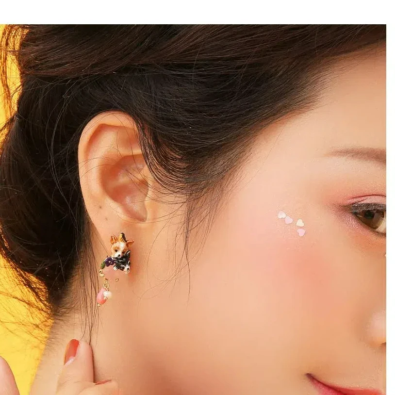 Cute Exquisite Fashion Enamel Glazed Chihuahua Puppy Dog Flower Wheat Glass Tassel Asymmetric Earrings Ear Studs Clip Japanese