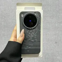 Luxury UltraThin Carbon Fiber Texture Phone Case with Frameless Bumper Cover for Vivo iQOO 12 (F2)