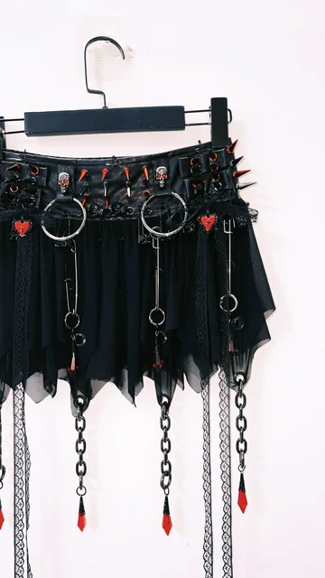 Spikey O-Ring Skirt 14