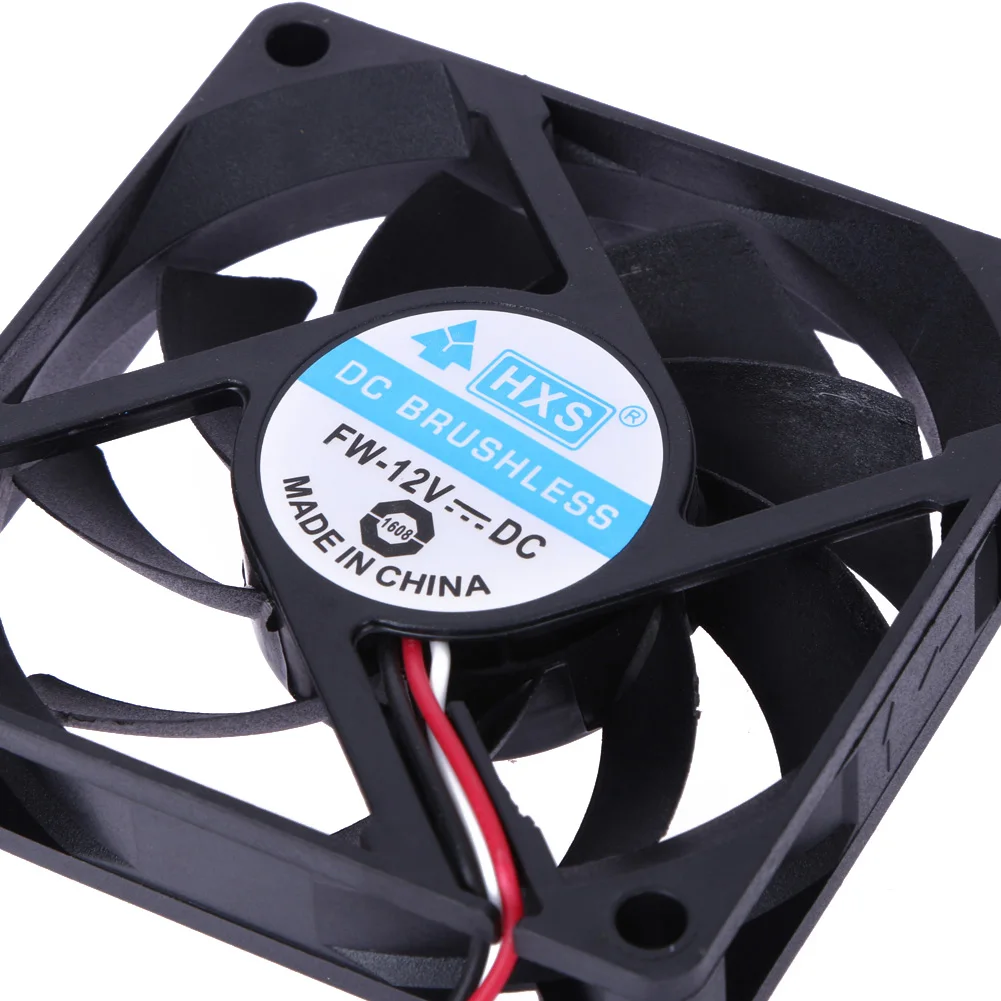 70mm PC CPU Cooling Cooler Fan DC 12V 3Pin Computer CPU Cooling Fan 2200RPM PC Case Chassis Fans Case Cooler