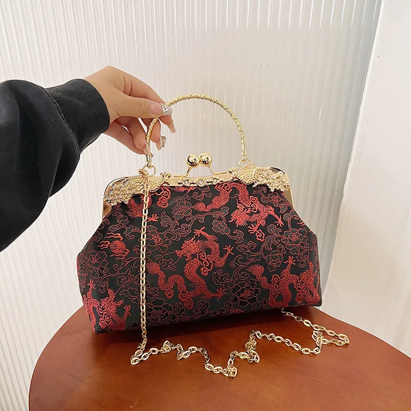 

Retro Chinses Style Embroidery Print Handbags Chain Shoulder Bag Crossbody For Women Fashion Seashell Shape Clutches Party Purse