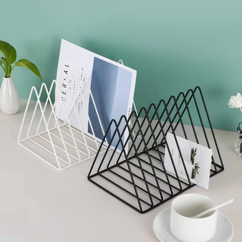 

Vinyl Record Holder Storage Slot Metal Magazine Stylish Triangle Desktop File Sorting Machine Magazine Book Album Display Rack