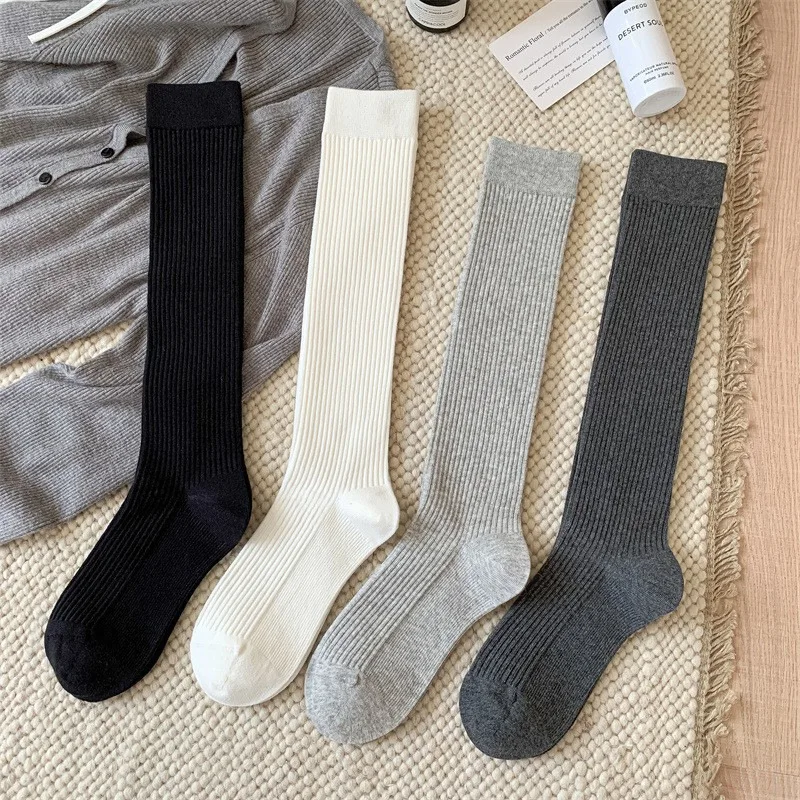 Calze alte da donna in maglia con cavo, extra lunghe per Calze alte da donna in maglia con cavo, extra lunghe per