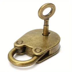 Experience Timeless Elegance with This Vintage-Style Mini Metal Padlock and Key (Gold)