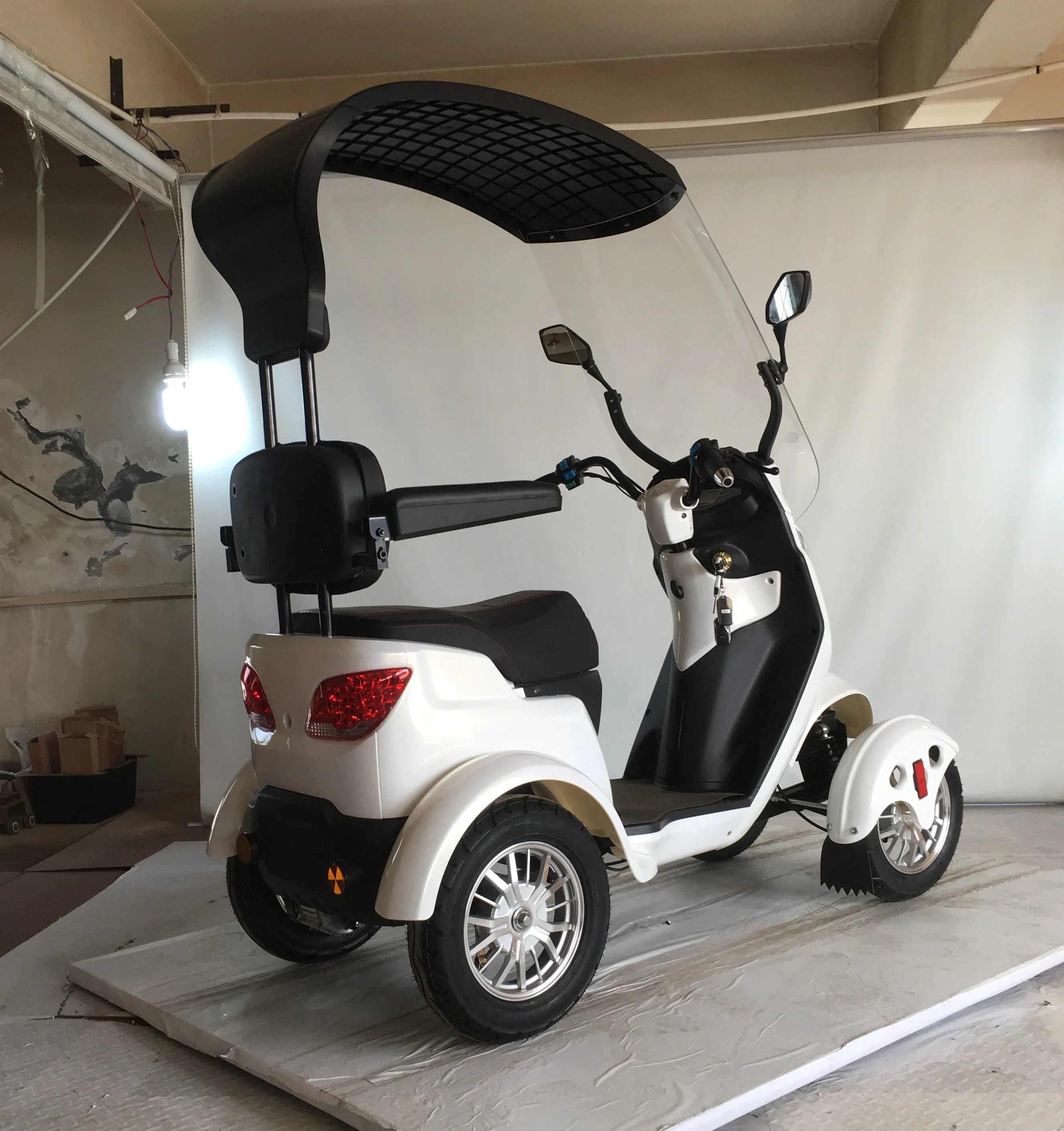 High Quality Mobility Electric Scooter Safe 500w 1000w Benefical Convenient for Elder Pragmatic