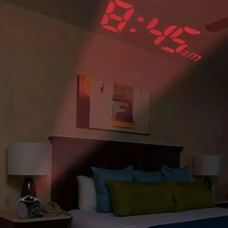 Sveglia a proiezione Display a soffitto Snooze Orologio da tavolo da scrivania Orologio a proiezione digitale multifunzione vocale Display della temperatura - immagine 5