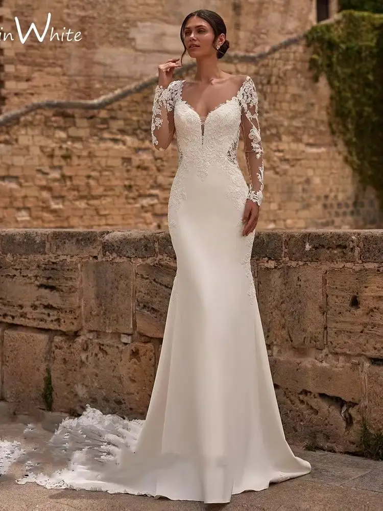 Elegant Wedding Dresses for Bride Square Collar Full Sleeves Appliques Lace Court Train customized Bridal Gowns Vestido De Noiva
