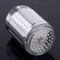 7 changement de couleur automatiquement LED robinet d'eau lumière jet d'eau changement de couleur robinet robinet d'évier pour cuisine et salle de bains 2