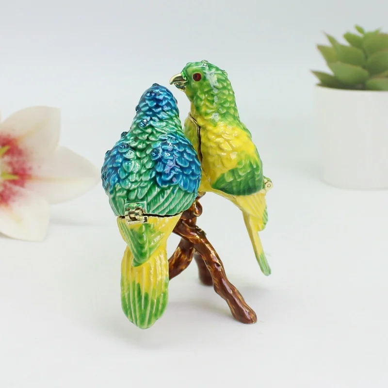 SHINNYGIFTS Enamel Trinket Box New Desk Decorative Love Birds Wedding Gifts to Friends