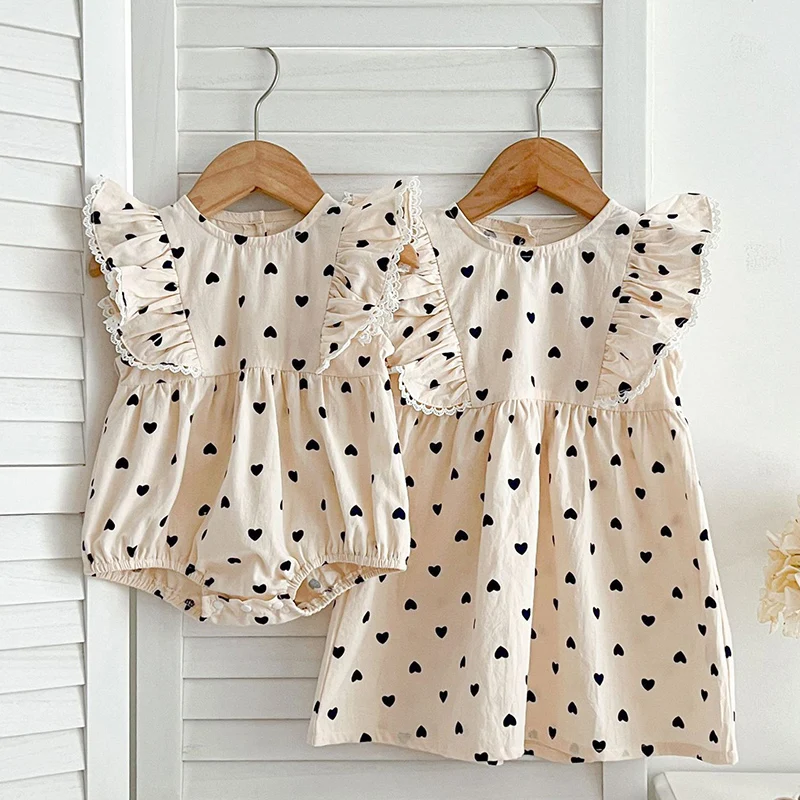 

New Summer Baby Girl Clothes Short Sleeve Love Print Girls Dress Cotton Baby Romper Princess Dress Famil Matching Sister Outfit