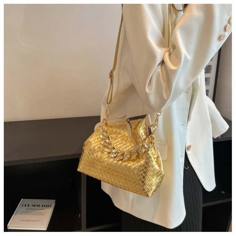 Luxury Design Trend Weaving Shoulder Bag Solid Color Thick Chain Party Handbags For Women Crossbody Bag Fashion Women's Bag