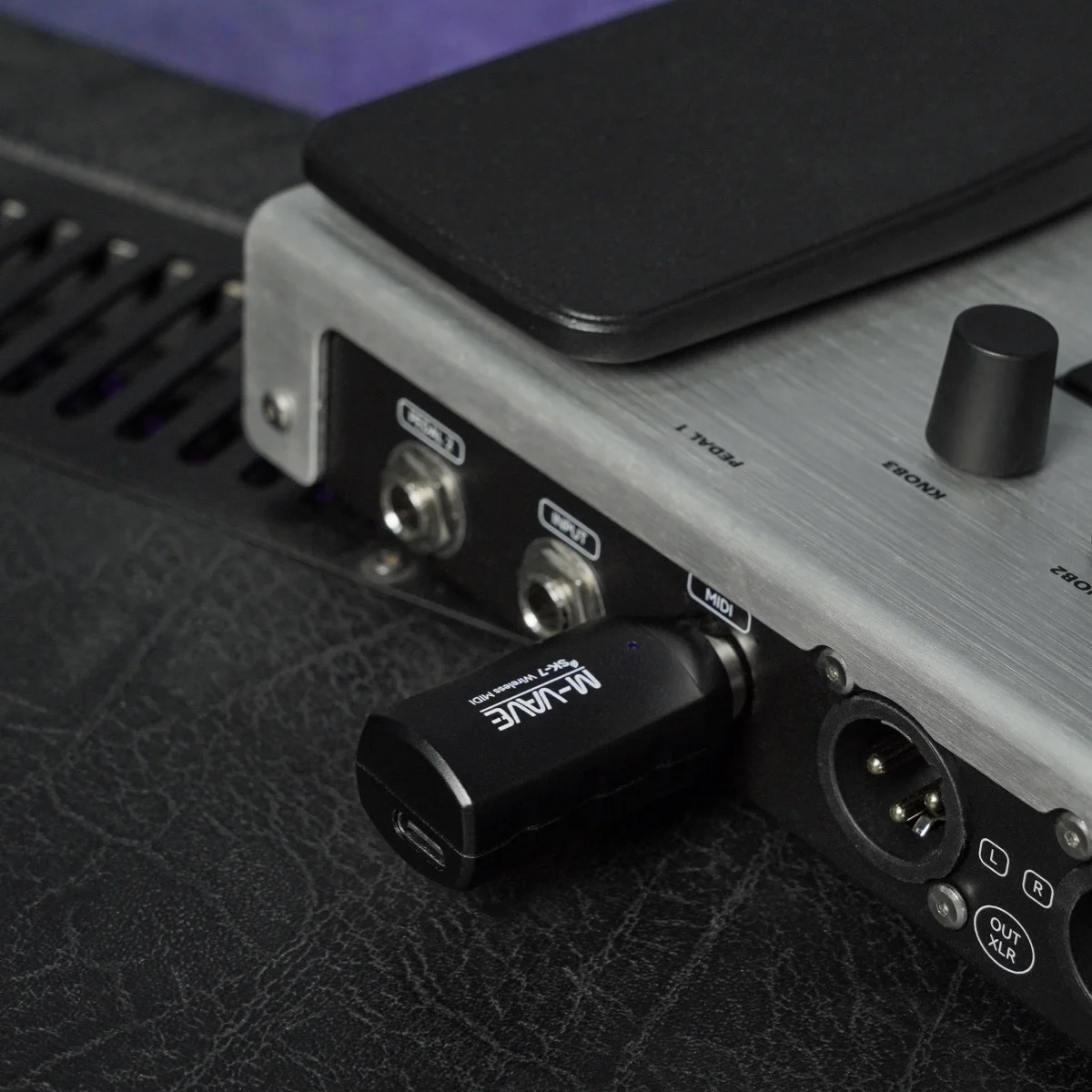 M-VAVE SK-7 MIDI Adapter Wireless Midi Receiver 2.4Ghz Ultra-Low Latency Plug & Play Compatible Five Core MIDI Device Interface