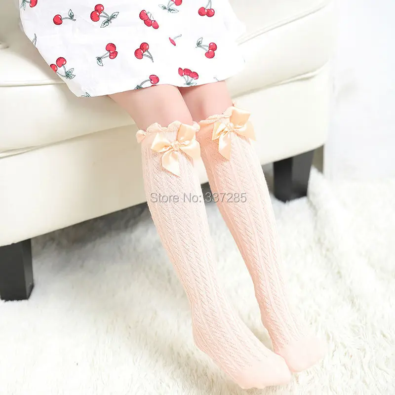 Рисунок 3 - Летние и весенние дизайнерские гольфы для девочек