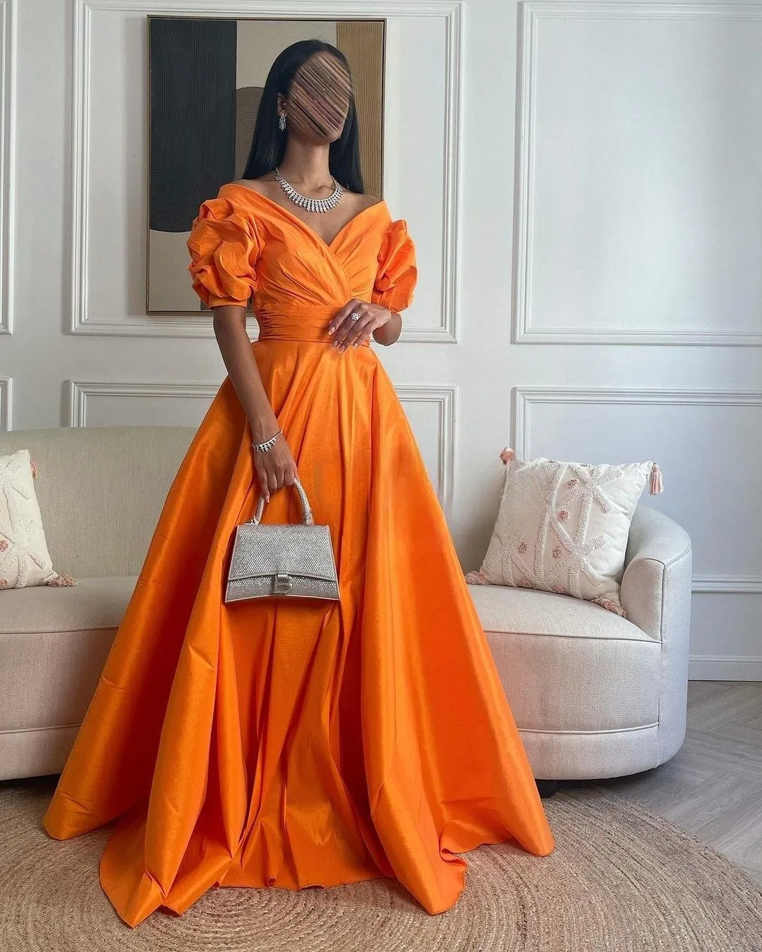 

Vintage Off The Shoulder Prom Dresses V Neck Pleated Taffeta Floor Length Backless Formal Party Dresses