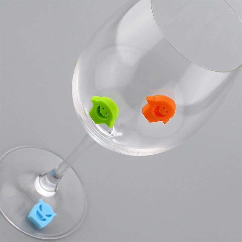 Description Picture 6 of item8Pcs Soft Silicone Demon Shape Wine Glass Charms Markers Party Cocktails Drinking Cup Sign Suction Identifier
