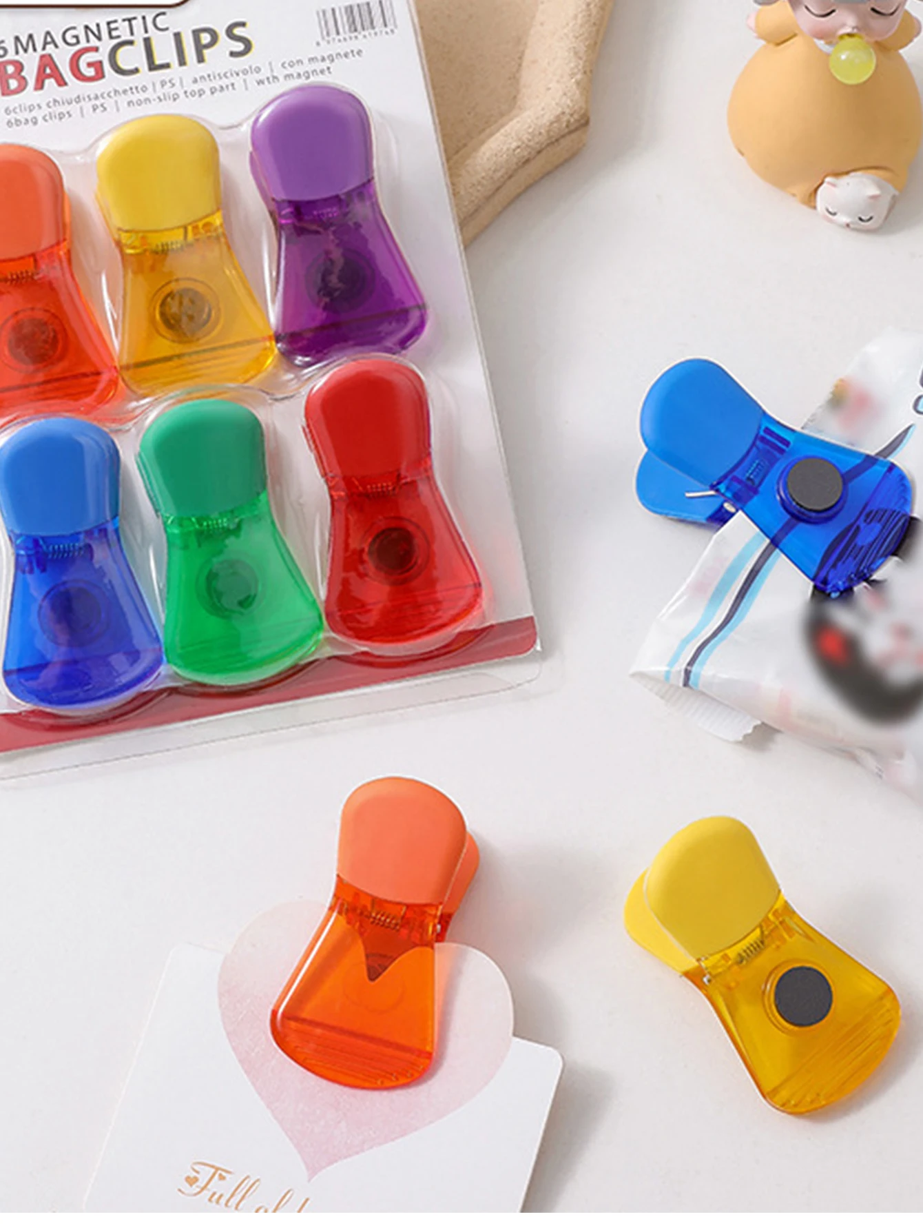 Mini Sealer Plastic Bag Sealer Beverage Can Sealer Portable Magnetic Suction Food Snacks Plastic Bag Sealing Machine Fast Opening Bag Clip