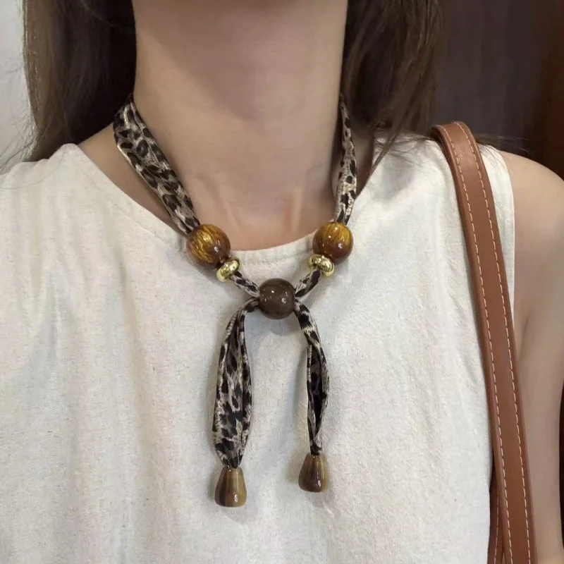 Fashion Elegant Silk Scarf Necklace With A Sense Of Premium Pendant Versatile Light Luxury Accessory