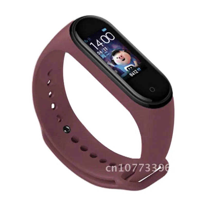 

Silicone Strap for Xiaomi Mi Band 3 4 Soft Band Bracelet for MiBand 4 Wrist Strap Bracelet Miband 3 Wriststrap For Mi Band 4