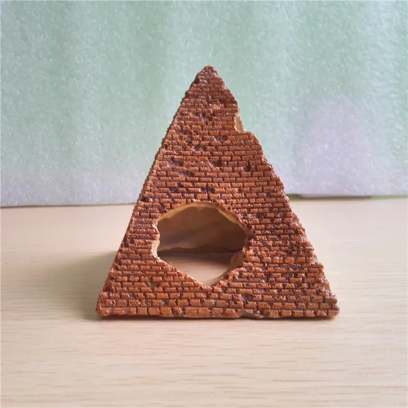 1Pcs Fish And Shrimp Hashing House Simulation Egyptian Pyramid Resin Crafts Aquarium Landscape Aquarium Decoration Shrimp House
