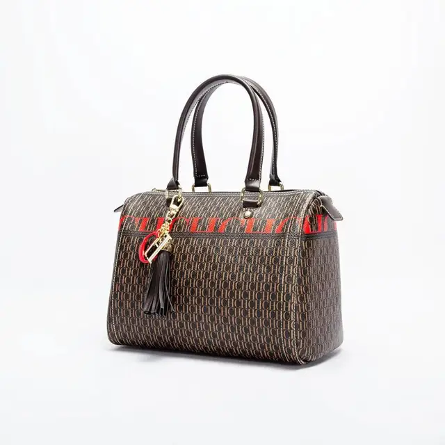 CH Ladies Bucket Bag Luxury Brand Designer New Ladies Large Capacity Exquisite Floral Pattern Travel Banquet High Grade Handbag 5