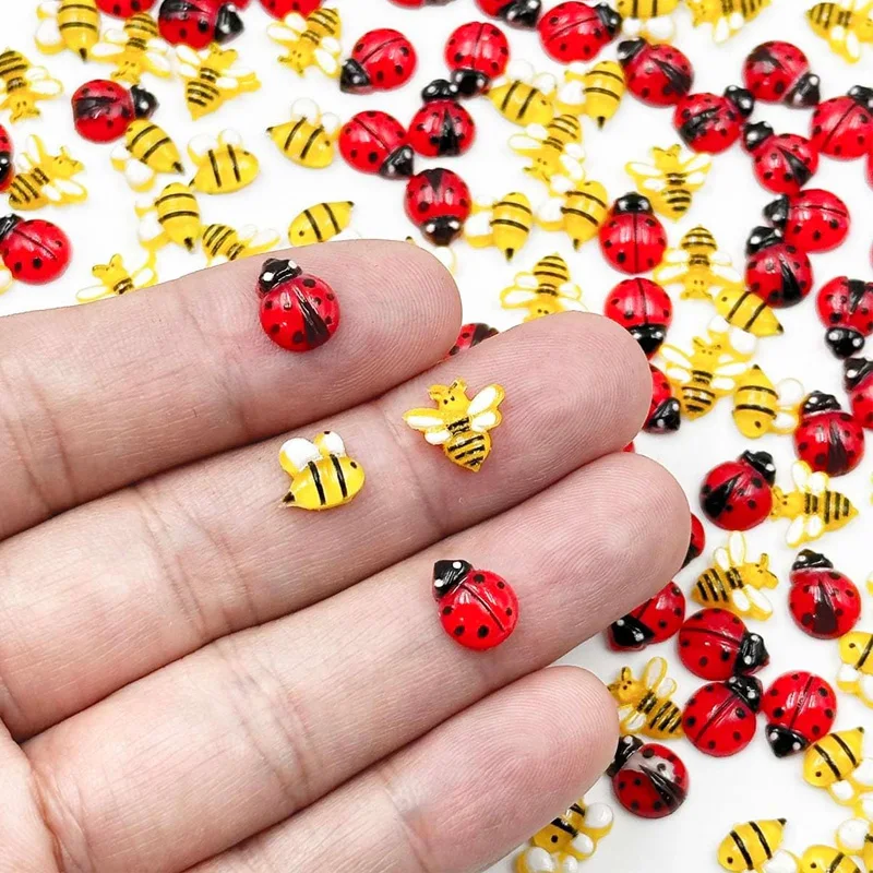 Resin Tiny Bee Ladybugs Figurines Miniatures Micro Landscape Craft Project Ornament Decorations Accessories 25/50/100 Pcs