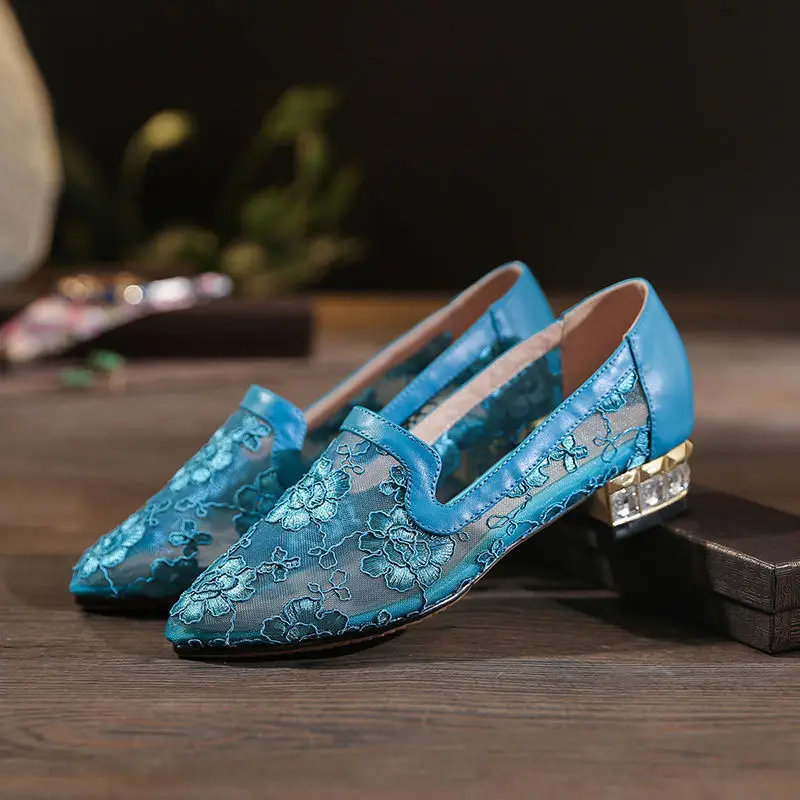 

Women's Sandals Shoes New Mesh Hollow Out Lace Women Flat Shoes Summer Fashion Outdoor Comfortable Breathable