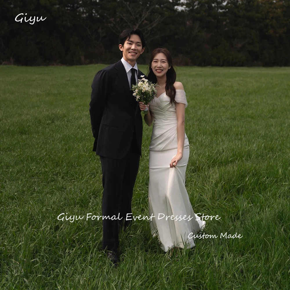 

Giyu Simple Off Shoulder Soft Satin Mermaid Wedding Dresses Korea Photoshoot Sleeveless Pleats Floor length Bridal Dress