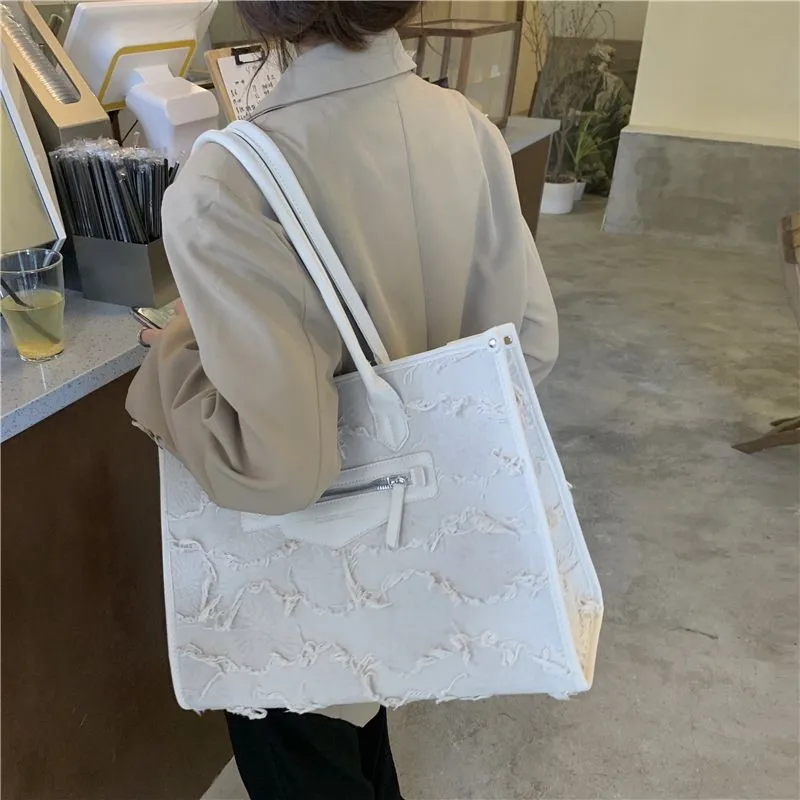 JIAERDI Harajuku White Large Capacity Tote Bag Women Retro Elegant Pearl Tassel Casual Shoulder Bag Female Elegant Handbag Purse