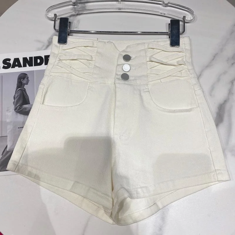 Рисунок 3 - Женские эластичные джинсы