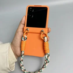 Luxury Orange - Green Lines Portable Rope Bracelet Phone Case Cover for Razr 60Ultra 70Ultra (Short Lanyard)