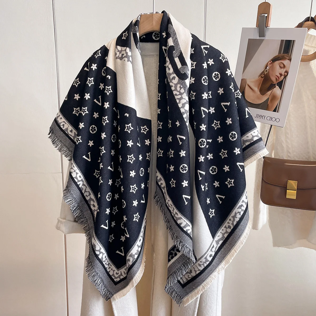 Thick Shawl Wrap Head Scarf for Women Luxury Winter Warm Cashmere Neckerchief Bandana Fashion Print Poncho Pashmina Bufanda 2023 4