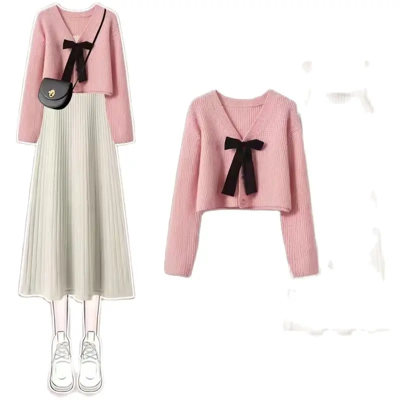Winter Maternity Cape with Bowknot Button Fly Long Sleeve Pregnant Woman Knit Cardigans Sweet Pregnancy Short Coats Slim Jacket