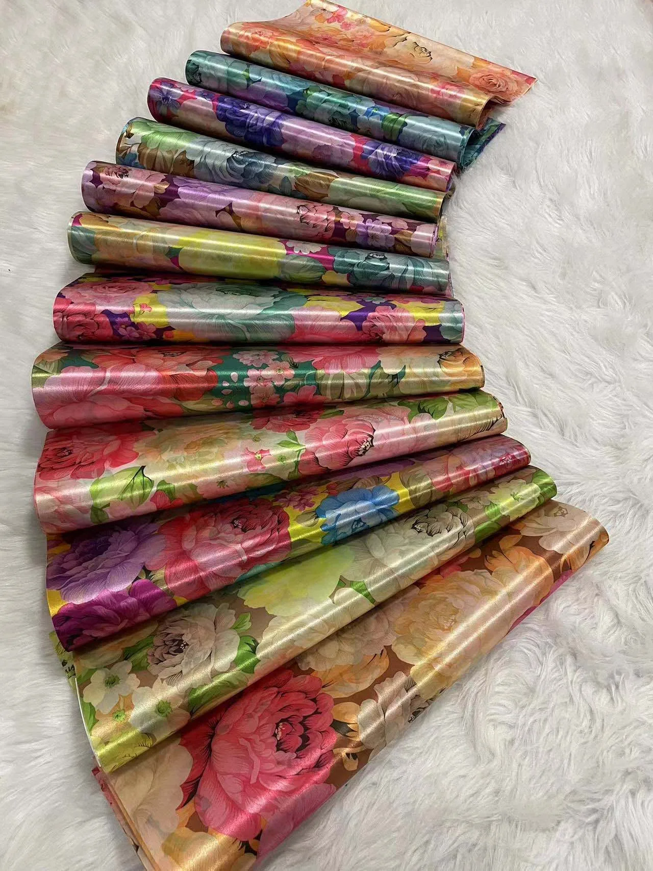 Il Headtie Africano Di Alta Qualità Sego Rende Il Berretto Del Turbante Del Legame Della Testa Di Stile Unico Nigeriano Di Gele Automatico Che Avvolge