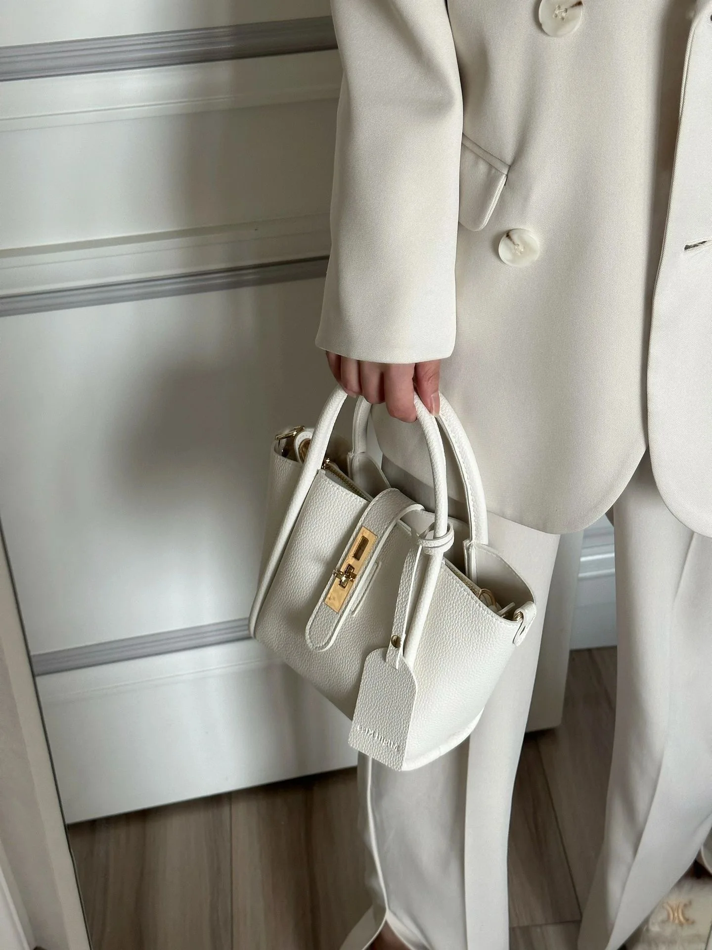 Soft Leather Vintage Shoulder Bag for Women Fashion Large Capacity Composite Bag with a Small Purse Crossbody Top Handle Bag