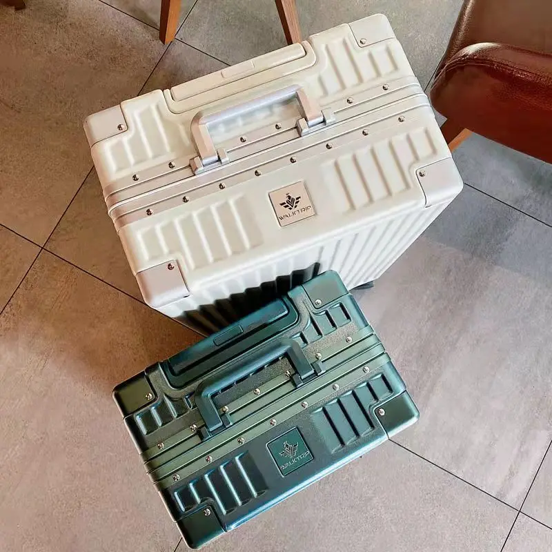 Рисунок 4 - JPXB 24-дюймовый Дорожный чемодан с алюминиевой рамкой