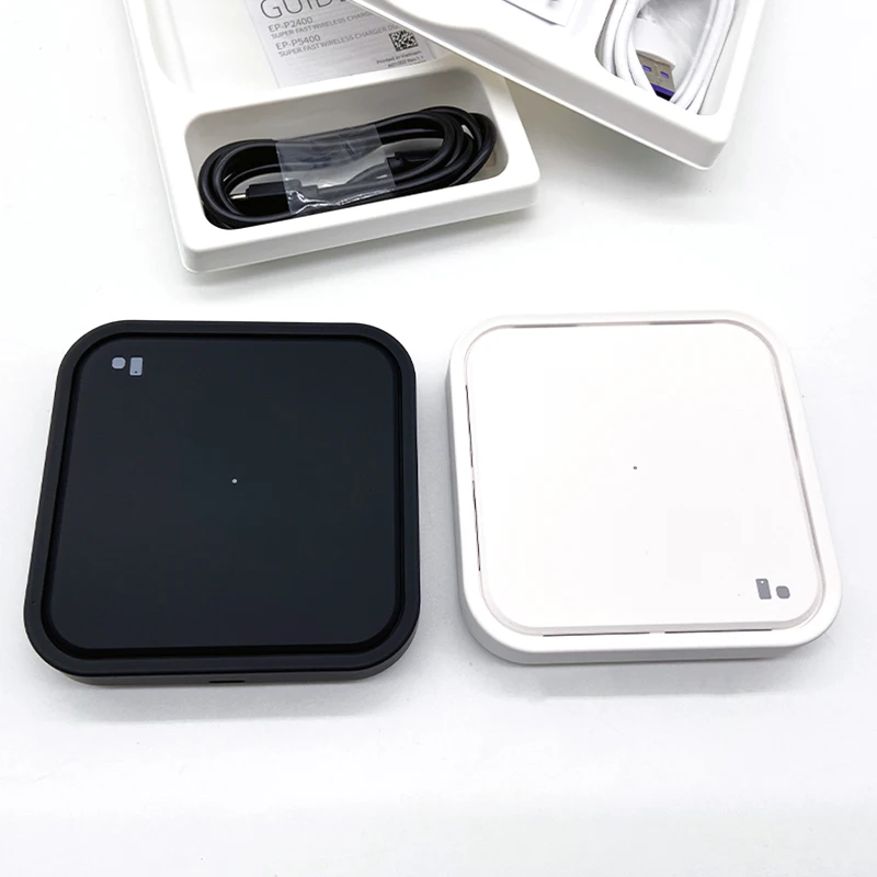 15W Fast Charge Qi Wireless Charging Pad by Samsung