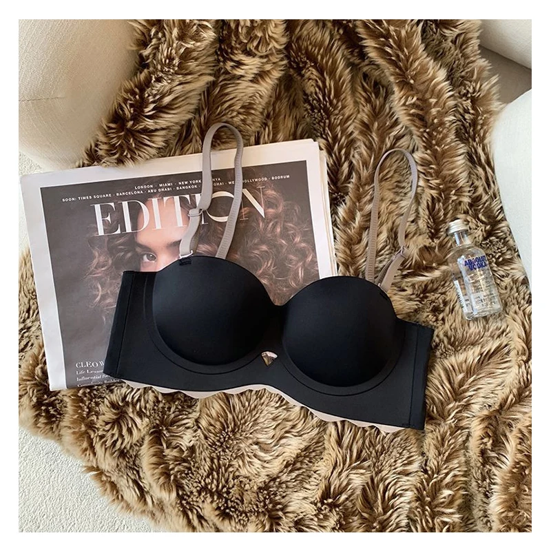 Strapless Bras for Women Brasieres Gathere Invisible Backless Bras Female Intimates Lingerie Detachable Straps Sexy Underwear