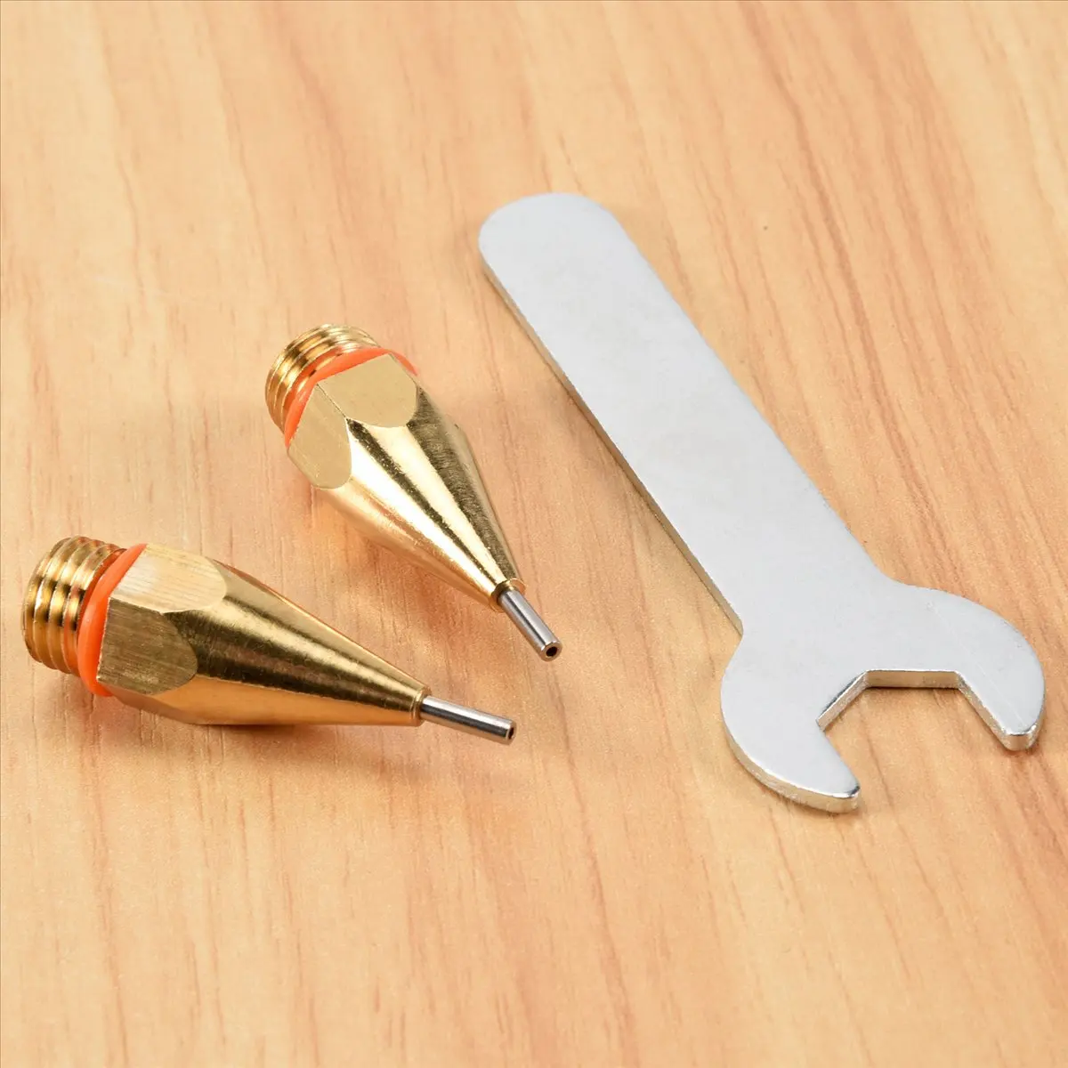 (WSFS) 2Pcs 1Mm 조리개 직경 핫멜트 접착제 노즐 1.0X40Mm 노즐 렌치가 있는 구리 노즐 교체 가능한 노즐 부품