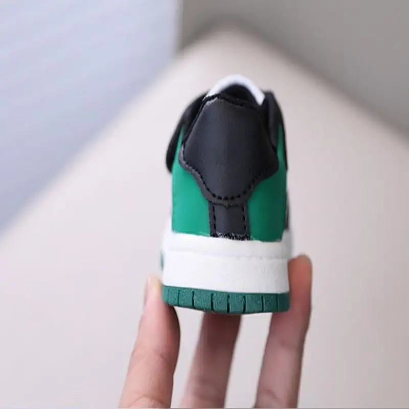 Slide image fc6cb43cdc064c75b7f8bc94babb13c0